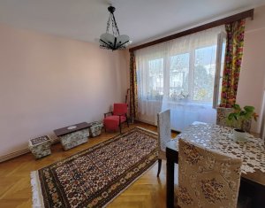 Appartement 3 chambres à vendre dans Cluj-napoca, zone Andrei Muresanu