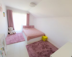 Maison 4 chambres à vendre dans Gilau