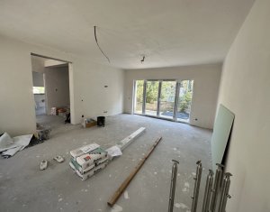 Maison 4 chambres à vendre dans Cluj-napoca, zone Manastur