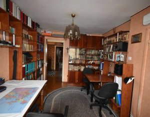 Lakás 4 szobák eladó on Cluj-napoca, Zóna Marasti