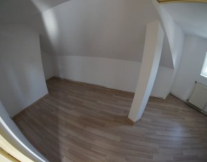 Ház 10 szobák eladó on Cluj-napoca, Zóna Gara