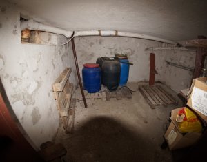 Ház 10 szobák eladó on Cluj-napoca, Zóna Gara