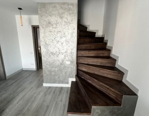 Appartement 5 chambres à vendre dans Cluj-napoca, zone Borhanci