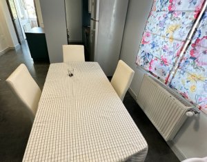 Appartement 5 chambres à vendre dans Cluj-napoca, zone Borhanci