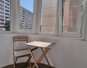 Appartement 3 chambres à vendre dans Cluj-napoca, zone Marasti