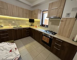 Maison 4 chambres à vendre dans Cluj-napoca