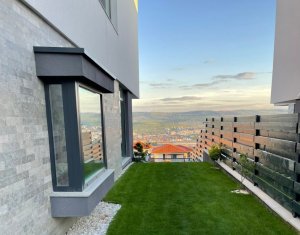 Maison 4 chambres à vendre dans Cluj-napoca, zone Iris