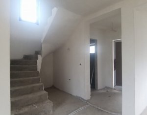 Maison 4 chambres à vendre dans Sannicoara