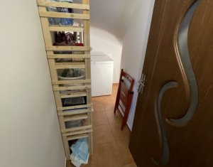 Ház 4 szobák eladó on Floresti, Zóna Centru