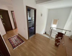 Ház 4 szobák eladó on Floresti, Zóna Centru