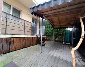 Appartement 3 chambres à vendre dans Floresti