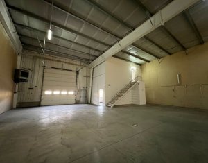 Industrial space for rent, 553m2 in Floresti