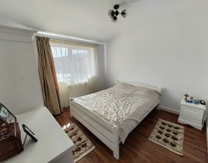 Appartement 4 chambres à vendre dans Cluj-napoca, zone Manastur