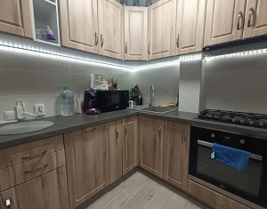 Appartement 3 chambres à vendre dans Floresti