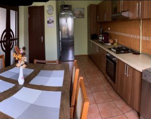 Maison 4 chambres à vendre dans Jucu De Mijloc