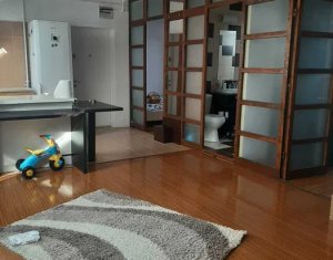 Appartement 3 chambres à vendre dans Cluj-napoca, zone Buna Ziua