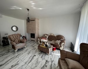 Maison 4 chambres à vendre dans Gilau