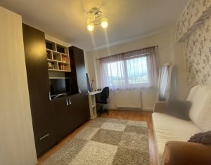 Appartement 3 chambres à vendre dans Cluj-napoca, zone Marasti