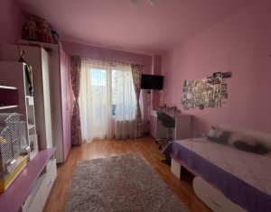 Appartement 3 chambres à vendre dans Cluj-napoca, zone Marasti
