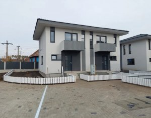 Maison 3 chambres à vendre dans Jucu De Mijloc