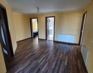 Maison 5 chambres à louer dans Floresti