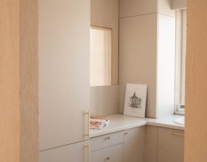 Appartement 3 chambres à vendre dans Floresti