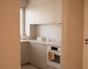 Appartement 3 chambres à vendre dans Floresti