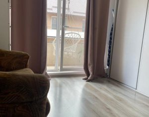 Appartement 4 chambres à vendre dans Floresti