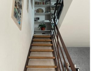 Appartement 4 chambres à vendre dans Floresti