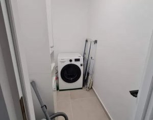 Maison 4 chambres à vendre dans Floresti