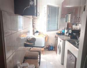Appartement 3 chambres à vendre dans Cluj-napoca, zone Manastur