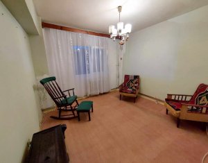 Appartement 3 chambres à vendre dans Cluj-napoca, zone Zorilor