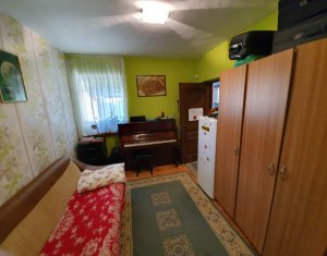 Maison 5 chambres à vendre dans Chinteni