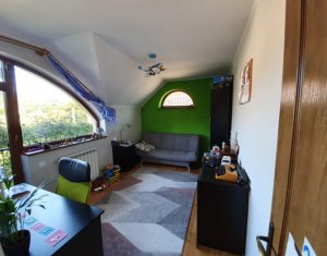 Maison 5 chambres à vendre dans Chinteni