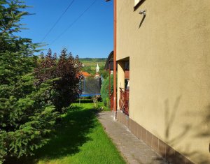 Maison 5 chambres à vendre dans Chinteni