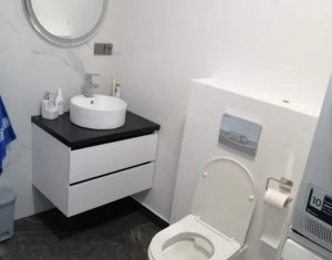 House 4 rooms for sale in Jucu De Sus