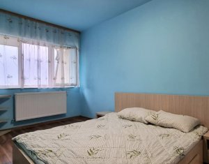 Appartement 3 chambres à vendre dans Cluj-napoca, zone Manastur