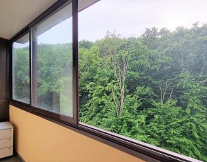 Appartement 3 chambres à vendre dans Cluj-napoca, zone Manastur