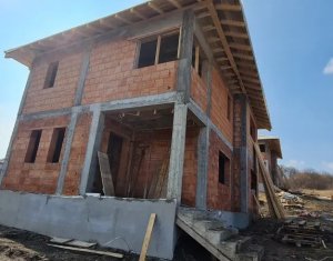 Maison 4 chambres à vendre dans Popesti