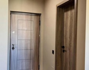 Lakás 3 szobák eladó on Floresti