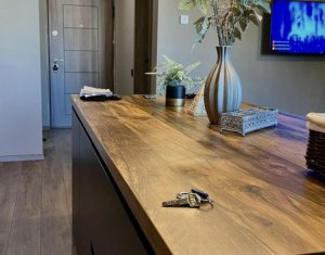 Lakás 3 szobák eladó on Floresti