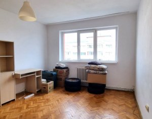 Appartement 3 chambres à vendre dans Cluj-napoca, zone Grigorescu