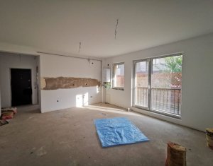 Appartement 3 chambres à vendre dans Floresti