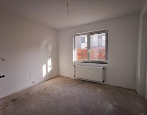 Appartement 3 chambres à vendre dans Floresti