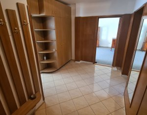 Appartement 3 chambres à louer dans Cluj-napoca, zone Andrei Muresanu