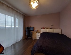 Maison 4 chambres à vendre dans Cluj-napoca, zone Dambul Rotund