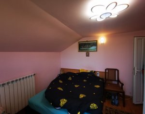 Maison 3 chambres à vendre dans Floresti