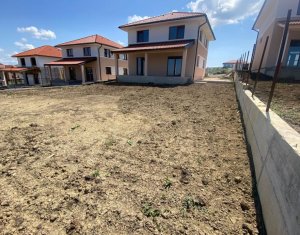 House 4 rooms for sale in Dezmir