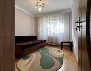 Appartement 4 chambres à louer dans Cluj-napoca, zone Marasti