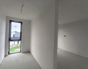 Ház 6 szobák eladó on Baciu